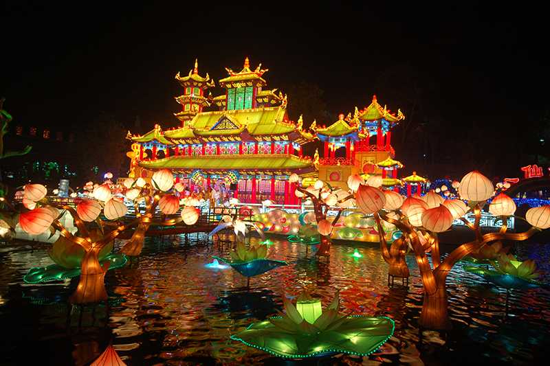 彩灯花灯
